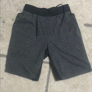 Men’s Lululemon shorts size S